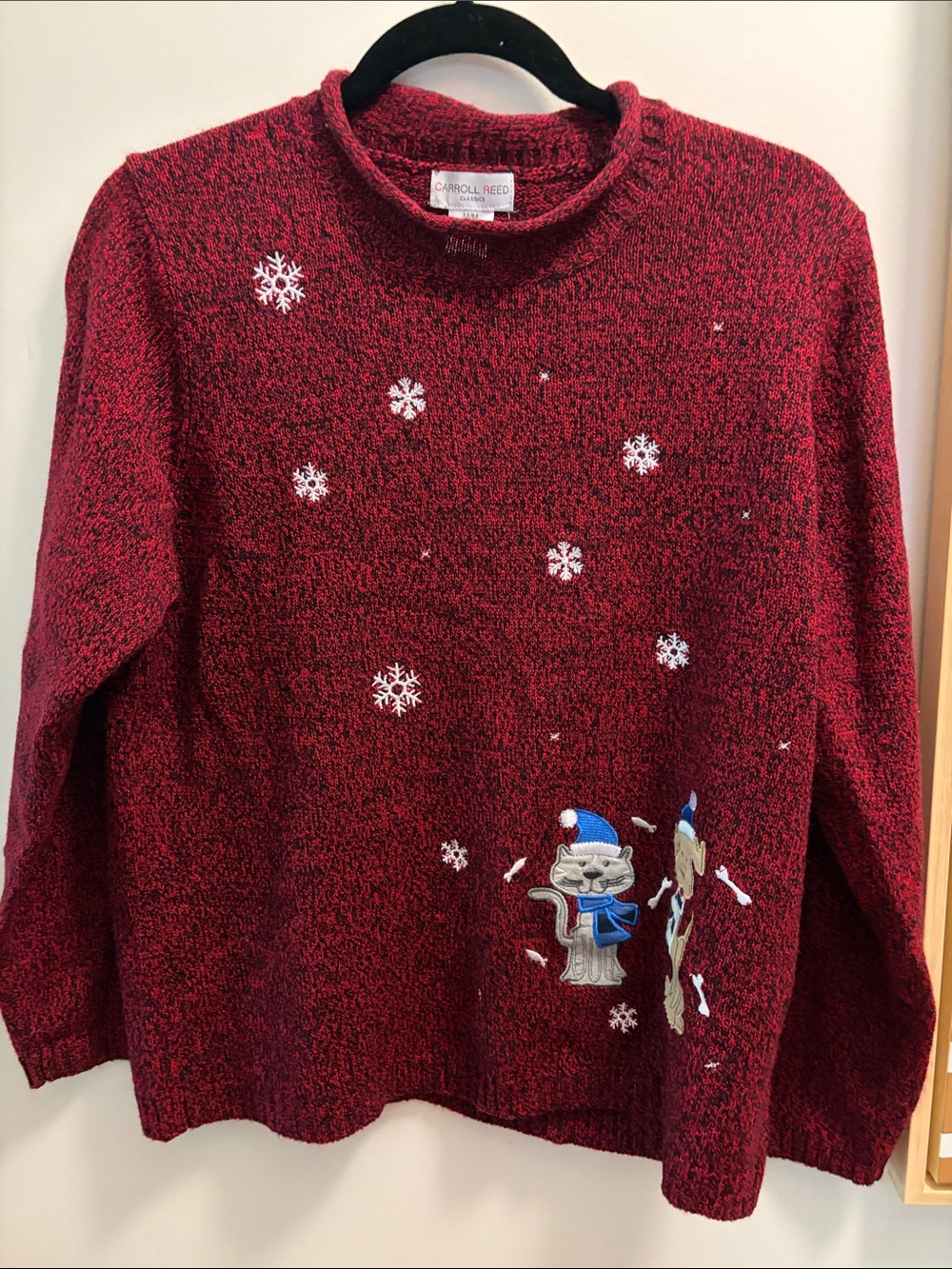 vintage Carroll Reed speckled red knit holiday/Christmas sweater cat and dog